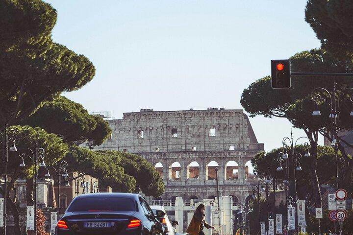 Private luxury transfer from Rome to Florence or Naples