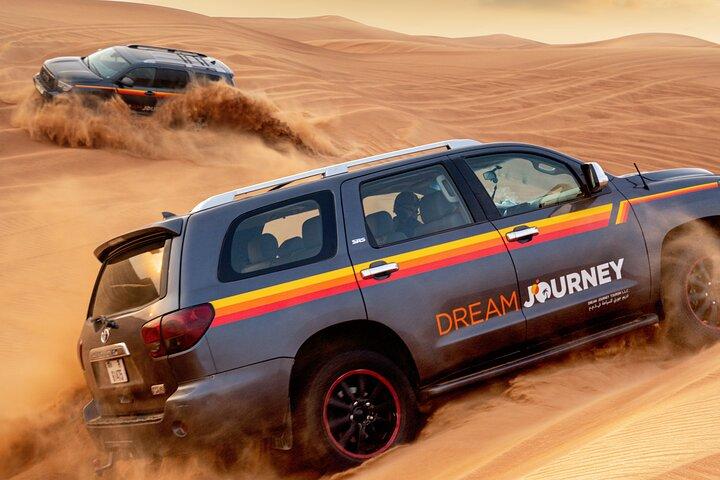 Dubai Desert Safari - Premium BBQ Dinner, Camel Ride & Shows