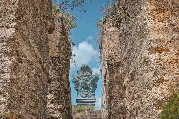 Garuda Wisnu Kencana GWK Entry Ticket in Bali with One Drink