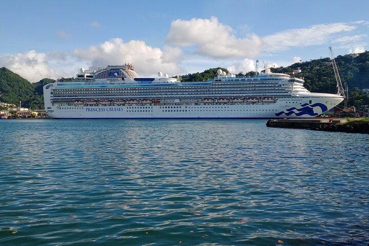 St. Lucia Land and Sea Tour Adventure & Snorkel