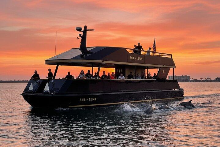 Sandestin Sunset Eco-Dolphin Cruise Aboard Sol y Luna