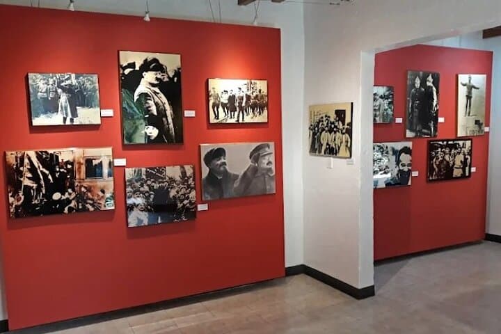 EXCLUSIVE TOUR Leon House Trotsky Museum - small groups