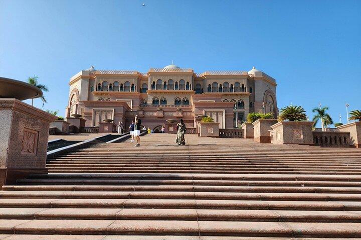 Private Night Transit Tour Grand Mosque Corniche and More