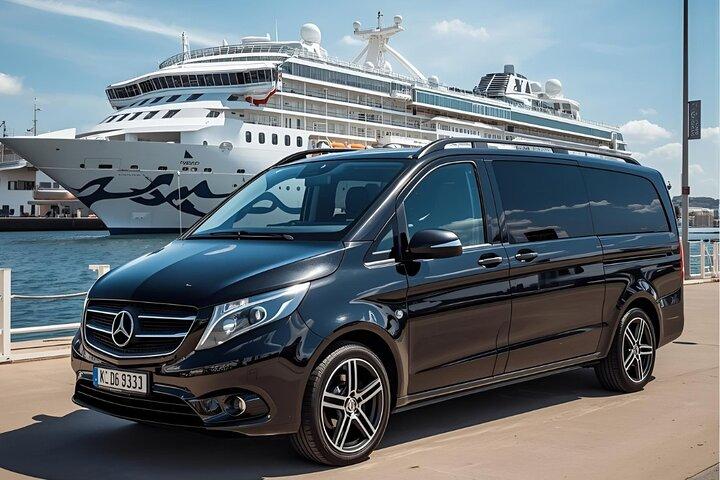 Private Transfer from Civitavecchia Port to Fiumicino Airport - Tour Option Available