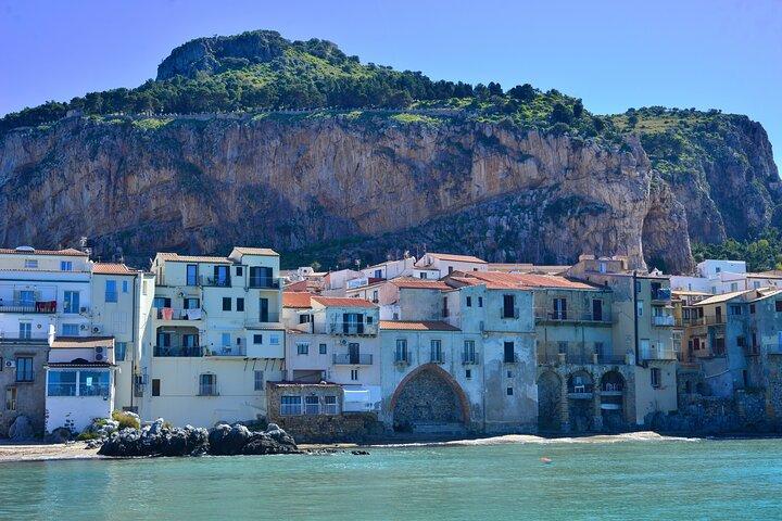 Palermo Day Tour to Cefalù and Monreale with Optional Boat Trip