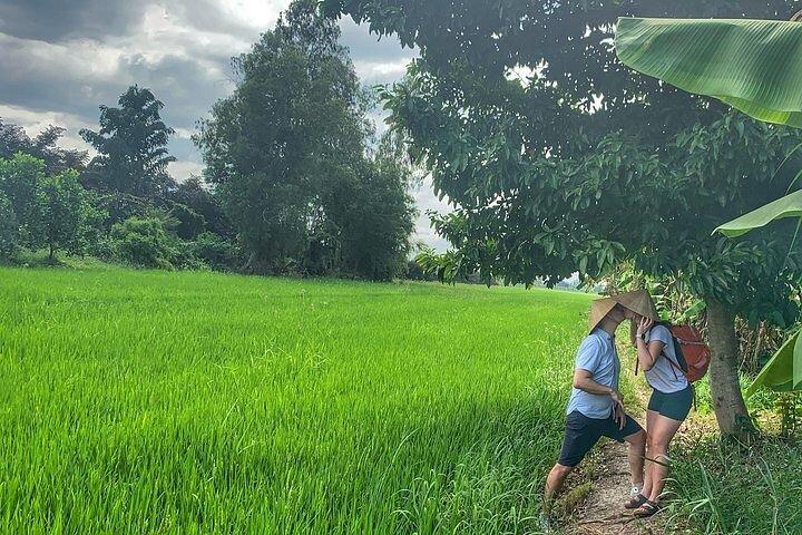 Mekong Delta and Cai Rang Floating Market Explorer Tour