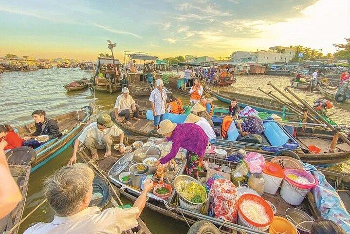 Half day Tour with Cai Rang Floating Market Cacao and Small Canal