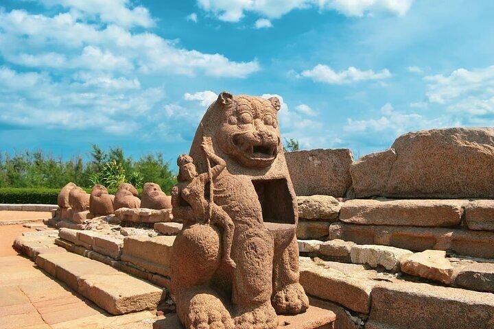 Private day tour from Chennai To Mahabalipuram &Pondicherry