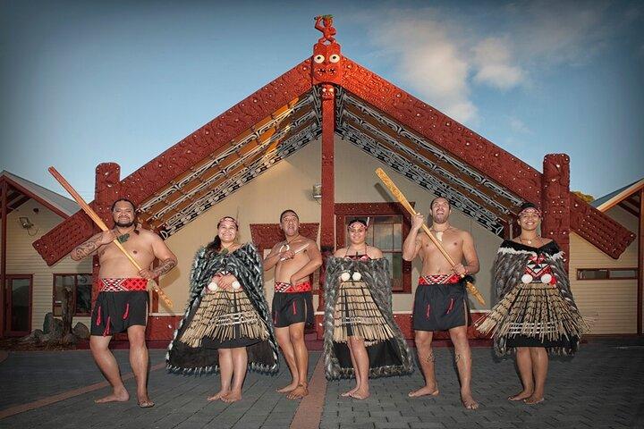 From Auckland, Rotorua Waiotapu & Maori Village Tour with Haka