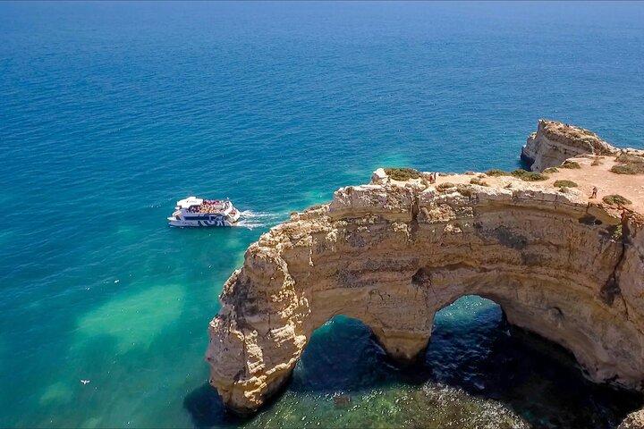 Albufeira: Brunch and Benagil Caves