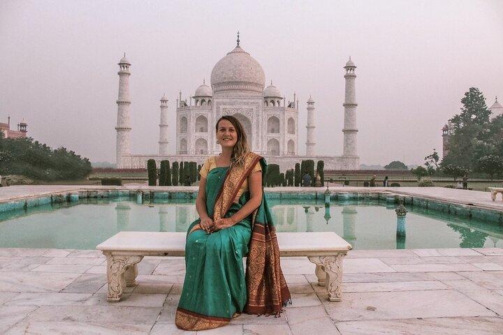 Taj Mahal Sunrise & Agra Fort Private Tour from Delhi