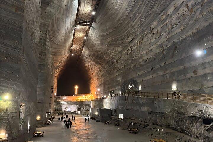 Bucharest: Salt Mine & Dracula-Vlad the Impaler Tomb day trip