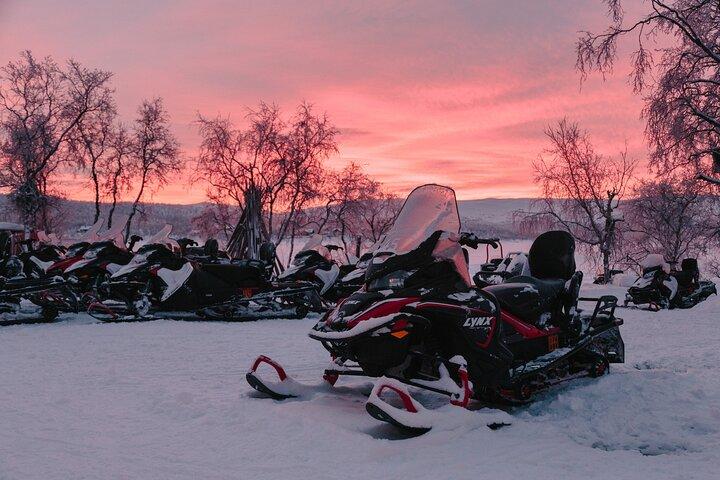 Snowmobile Adventure to 3-Country Border