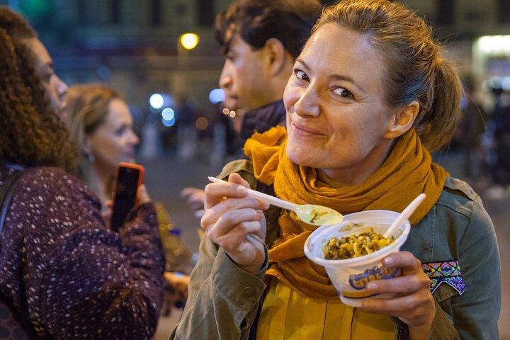 Cairo Downtown Walking & Street Food Tour with Local Guide