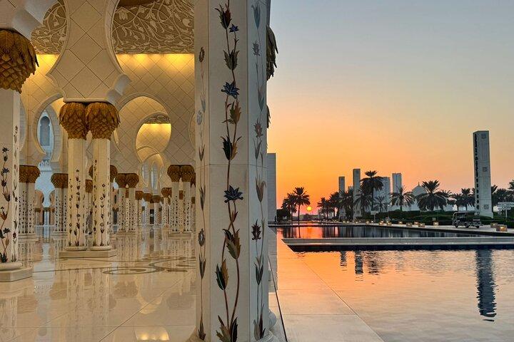 Private Abu Dhabi Half Day City Tour
