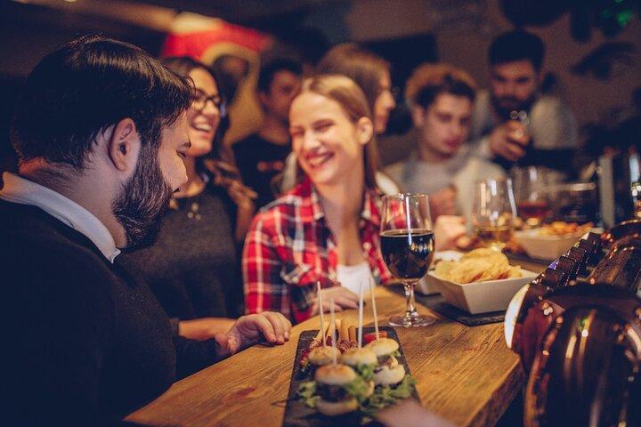 Barcelona Speakeasy Pub Crawl With Hidden Bars & Optional Tapas