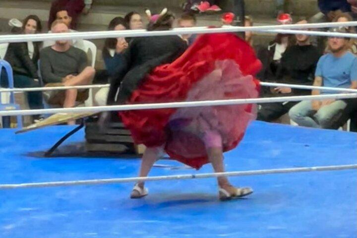 La Paz: Queens of the Ring, Cholitas Wrestling