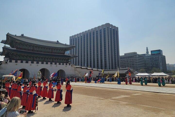 Private Tour: Seoul or DMZ