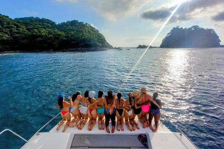 PUBLIC Pacific Lounge Catamaran - Tamarindo SUNSET experience