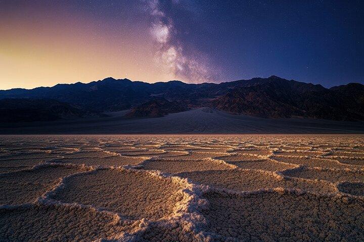 Las Vegas: Death Valley Sunset & Stargazing One-Day Tour
