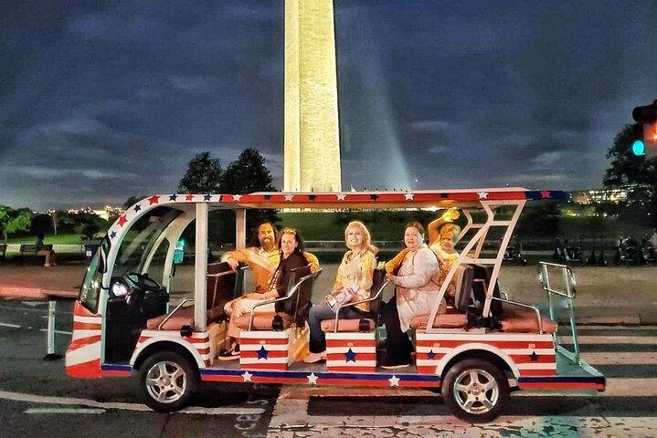 Washington DC Monuments & History Guided Moonlight Tour by E-Cart