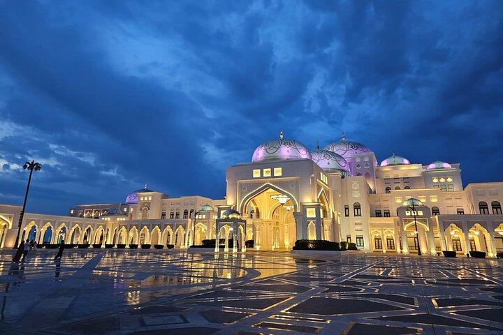 Full Day Sightseeing Tour from Abu Dhabi