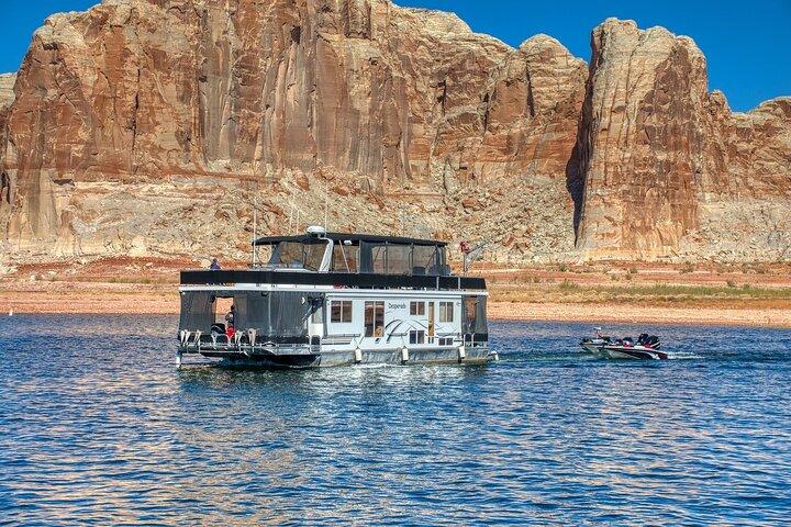 3-Day Lower Antelope Canyon, Bryce Canyon and Monument Valley