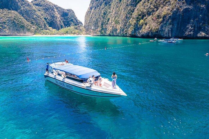 Phi Phi Islands Snorkeling Tour with 7 Stops & Lunch from Phuket