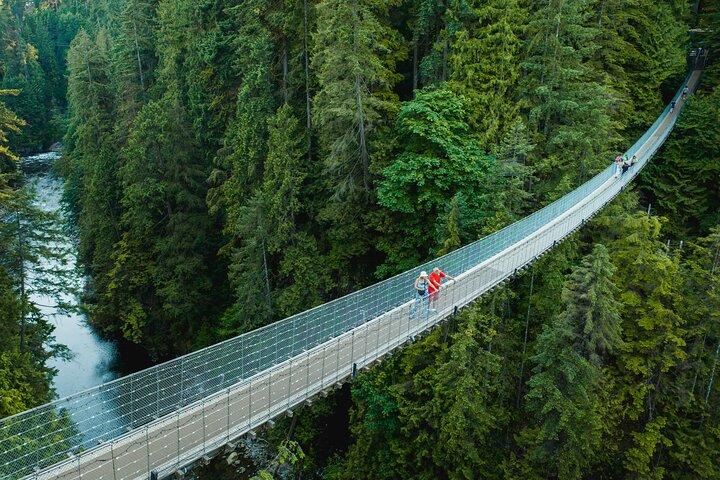 Capilano Suspension Brid, Lynn Canyon Park + 4 more sights Tour