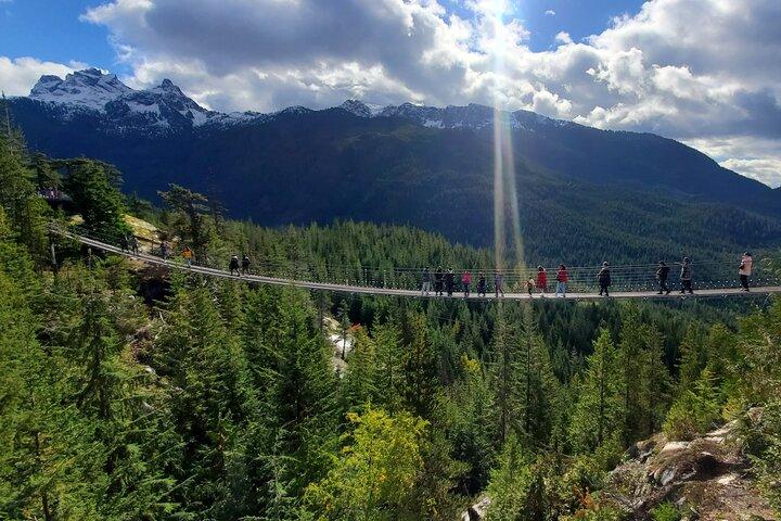 Whistler+Sea 2 Sky Gondola+Shanon Fall+GreenLake+Porteau CoveTour