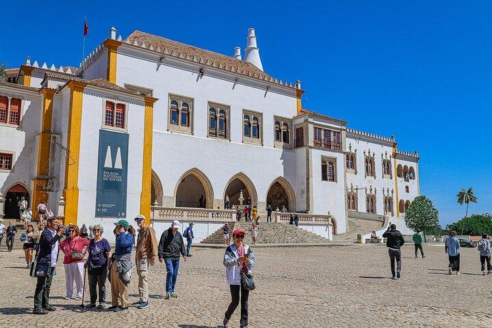 Premium Small Group: Sintra, Pena, Regaleira and Cabo da Roca