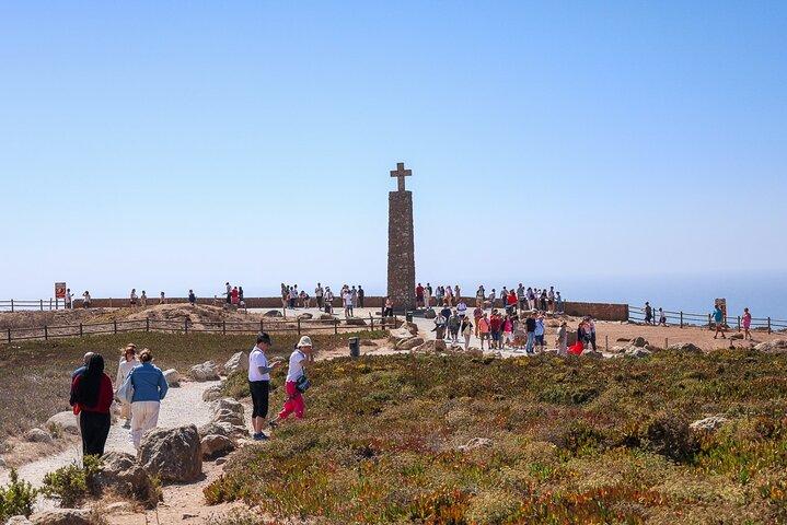 Premium Small Group: Sintra, Pena, Regaleira and Cabo da Roca