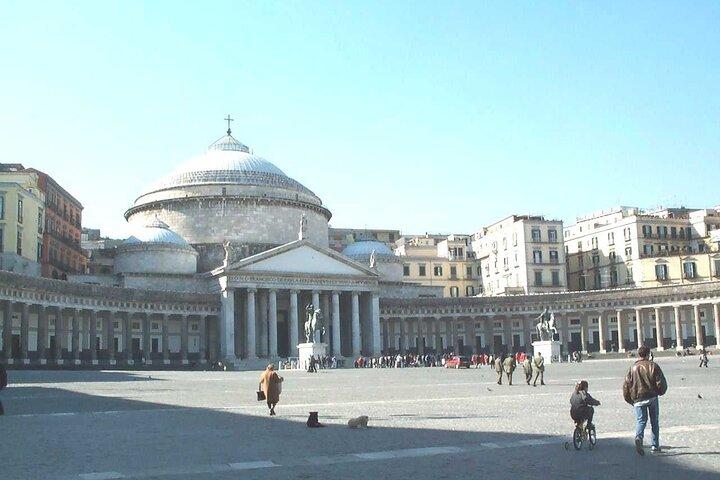 Naples City Tour DA Naples - Group Tour