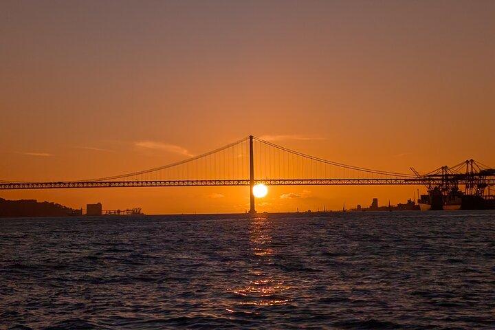 Private Boutique Lisbon Boat Tour Sunset Sailing and Drinks