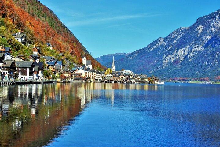 Christmas Markets Tour with St.Gilgen + St.Wolfgang + Hallstatt