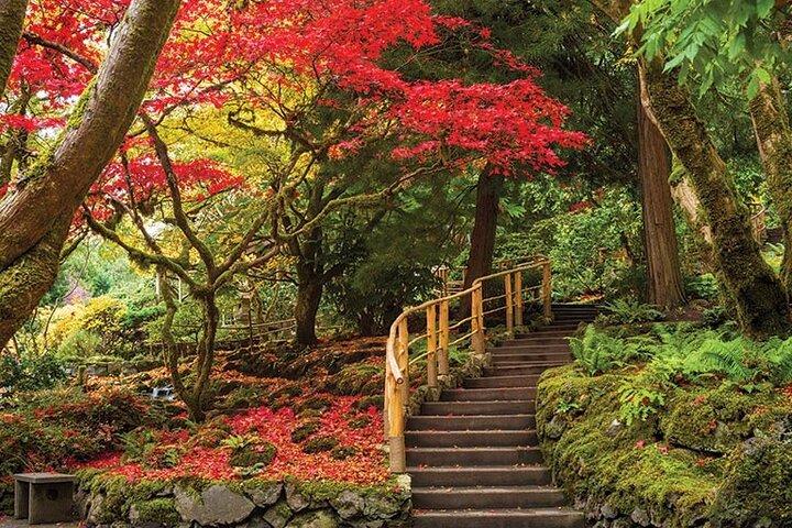 Victoria and Butchart Gardens Tour with Gulf Island Ferry