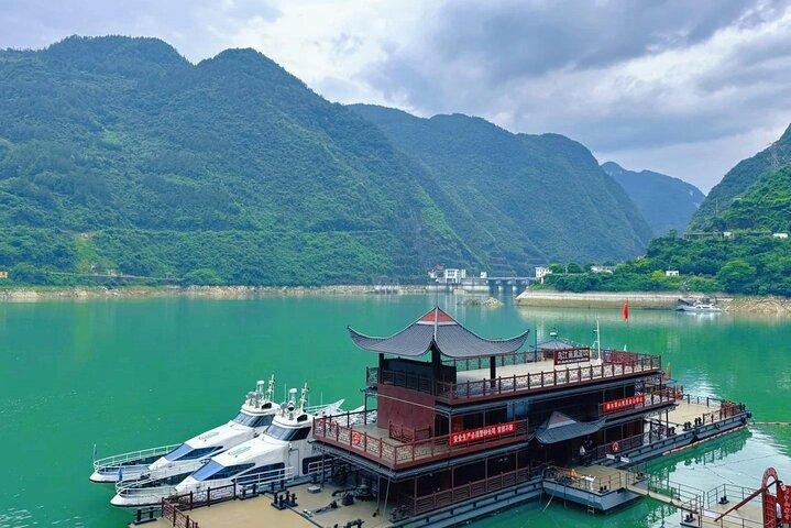 Chongqing Private 1-Day: Natural Stone Bridge&Fairy Mountain Park