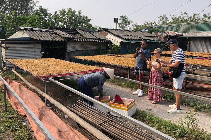 Hanoi: Full-Day Journey to Incense Village & Ninh Binh