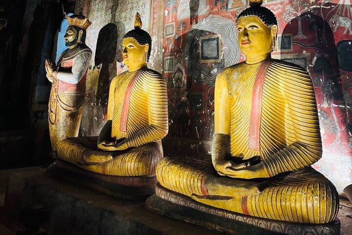 5 Days and 4 Nights Private Tour in Sri Lanka