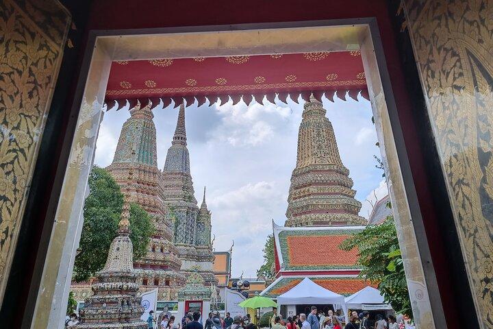 Private Bangkok Highlights: Grand Palace, Temples & Flower Market