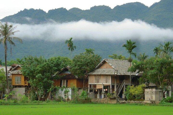 From Hanoi: Private Day Tour to Mai Chau’s Scenic Villages