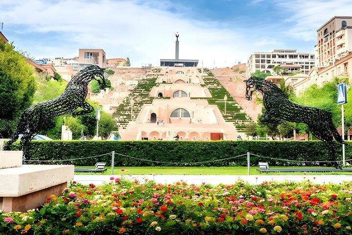 Day Tour Tbilisi to Armenia with Lake Sevan and Yerevan
