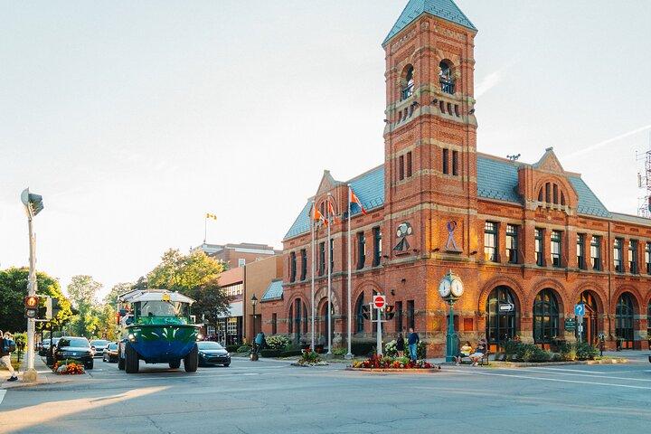 Harbour Hopper Tours: Charlottetown, PEI