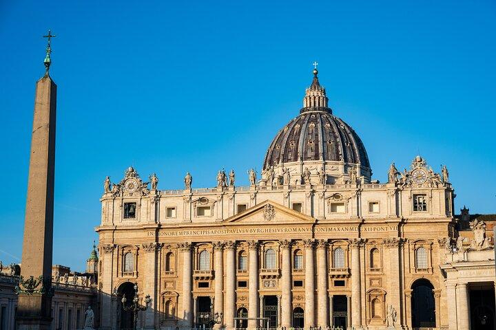 Rome's St. Peter’s Basilica Walking Guided Tour With Dome Climb