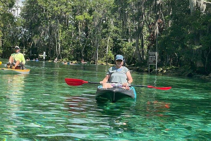Crystal River: Three Sisters Single Kayak and Snorkeling Tour
