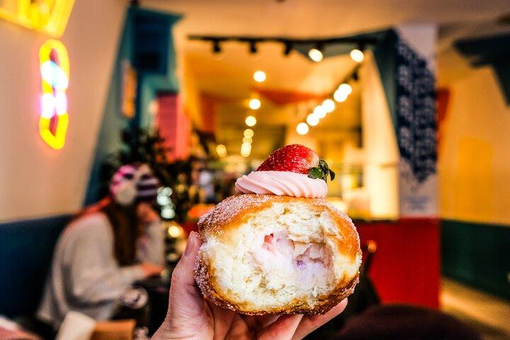 Delicious Donuts in Union Square: New York's Sweetest City Tour