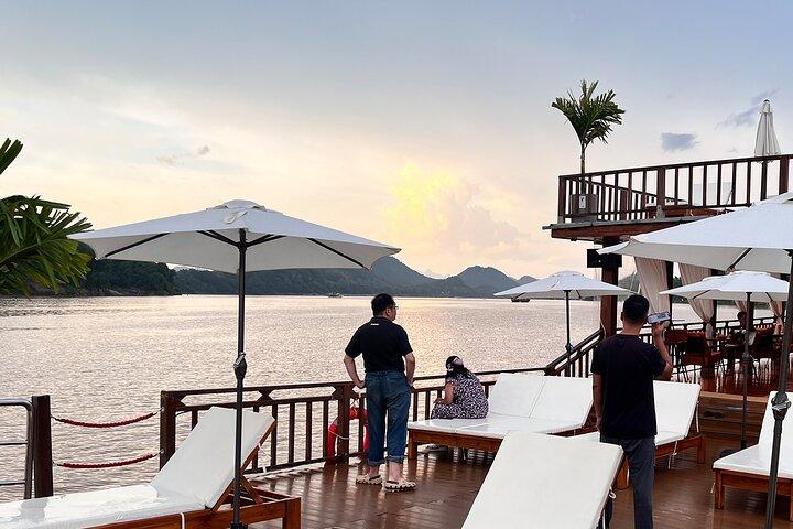 Luang Prabang Half Day Tour with Mekong River Sunset Cruise