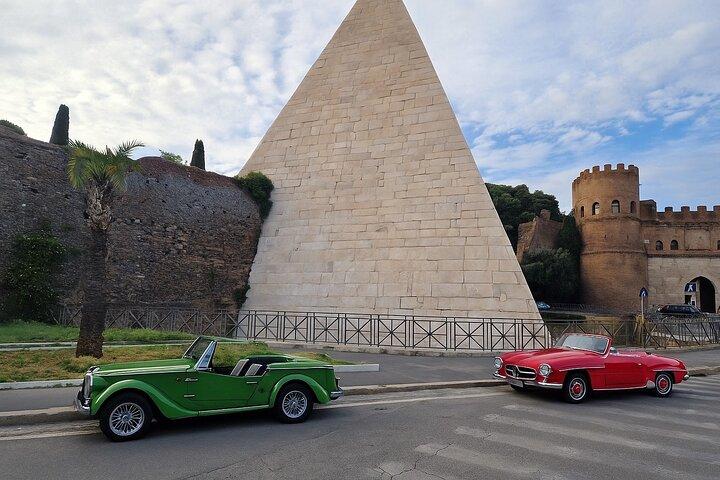 Rome Panoramic Tour by Classic Cabriolet