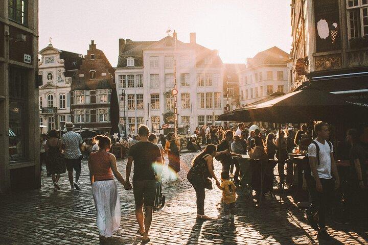 Ghent Walking Tour with Optional Add on Boat and Beer