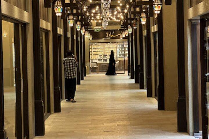 Salalah City tour By night - Mosque , Souk , Mall & Coconut souk